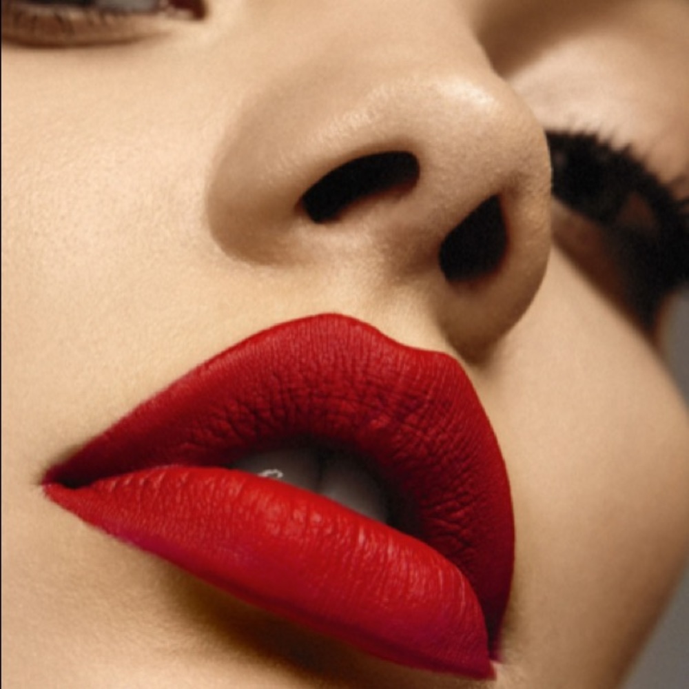 Josephine Cosmetics Liquid Lipstick in Tiphaine